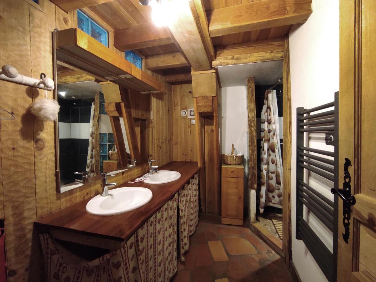 Bed and Breakfast Le Pre De La Fontaine Billiere Exterior foto